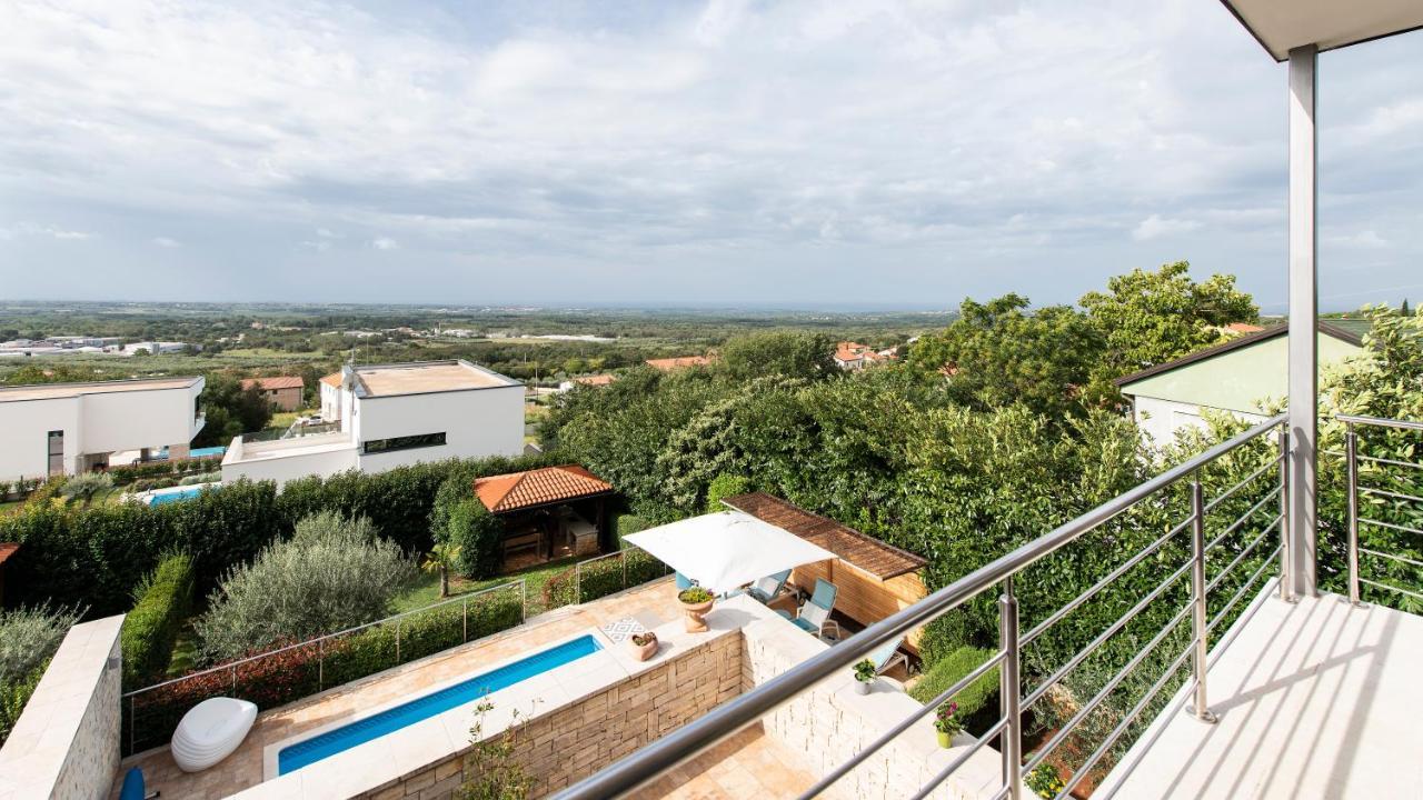 Casa Elisabetha Βίλα Kaštelir Εξωτερικό φωτογραφία