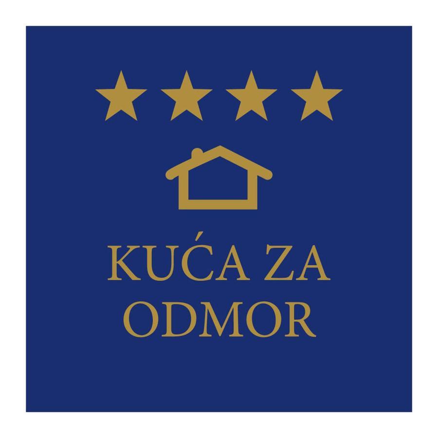 Casa Elisabetha Βίλα Kaštelir Εξωτερικό φωτογραφία